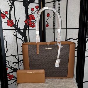 Michael Kors SALLIE LG EW Tote/MONEY PIECES Pocket ZA Continental Wallet 2pc Set